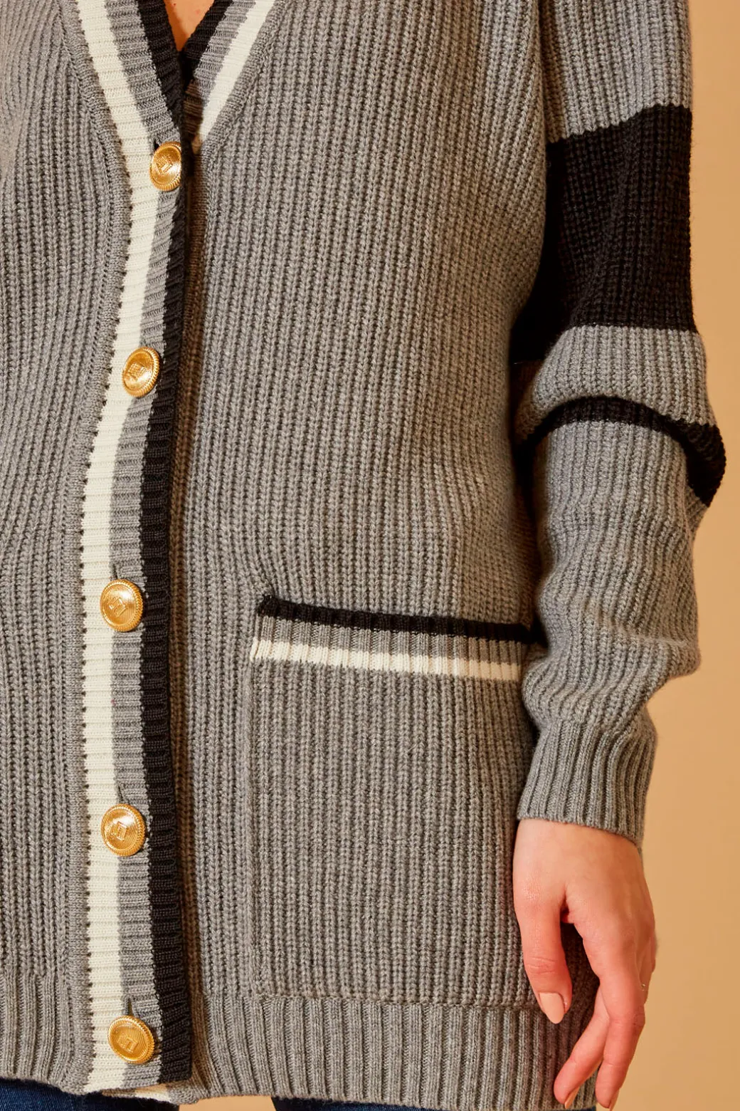 cardigan_lina_3.webp CARDIGAN LINA