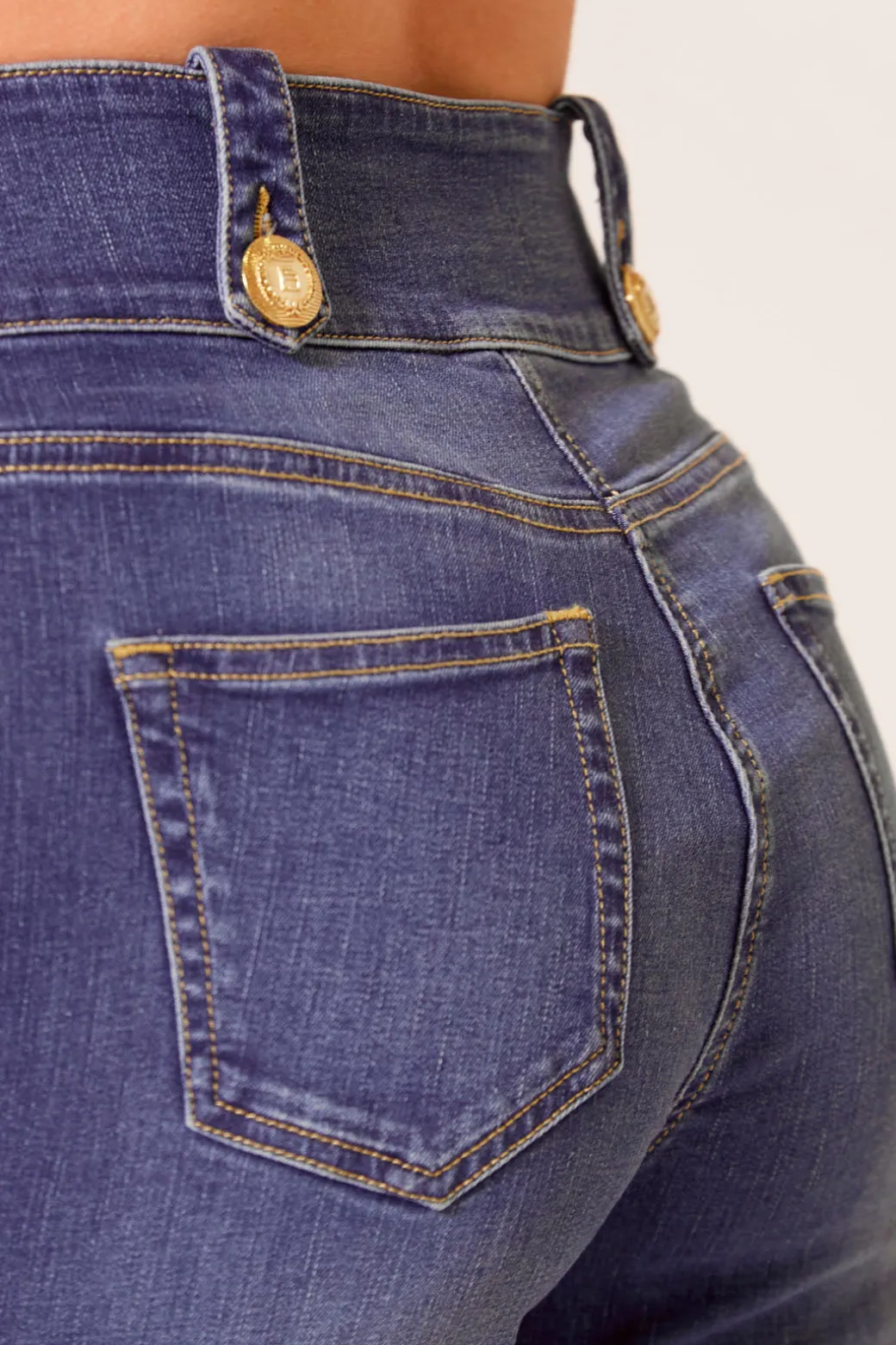 jeans_roma_21.webp JEANS ROMA